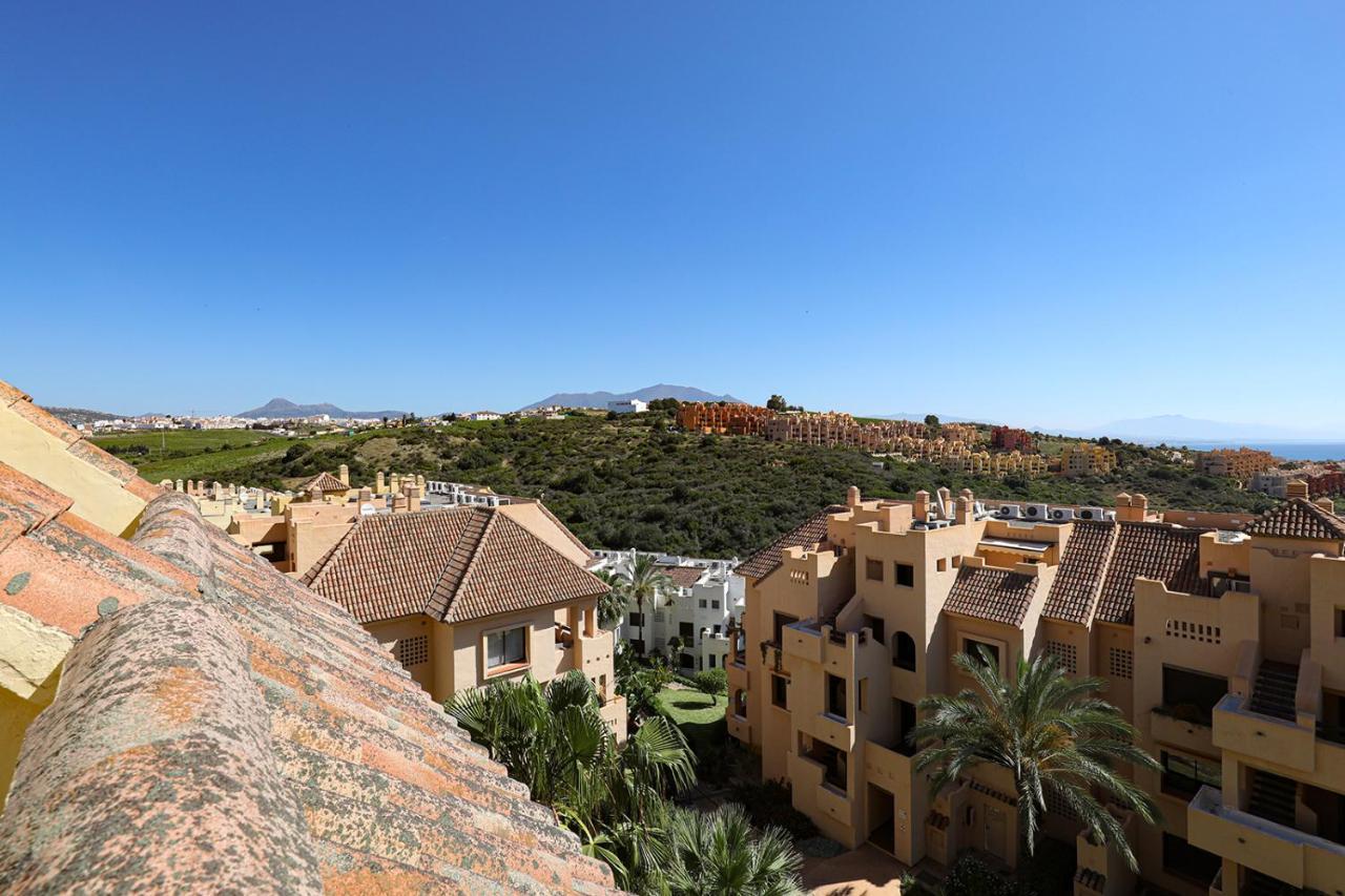 Duquesa Village Apartment - 2 Bed/2 Bath Apartment With Panoramic Sea Views Manilva Exteriör bild