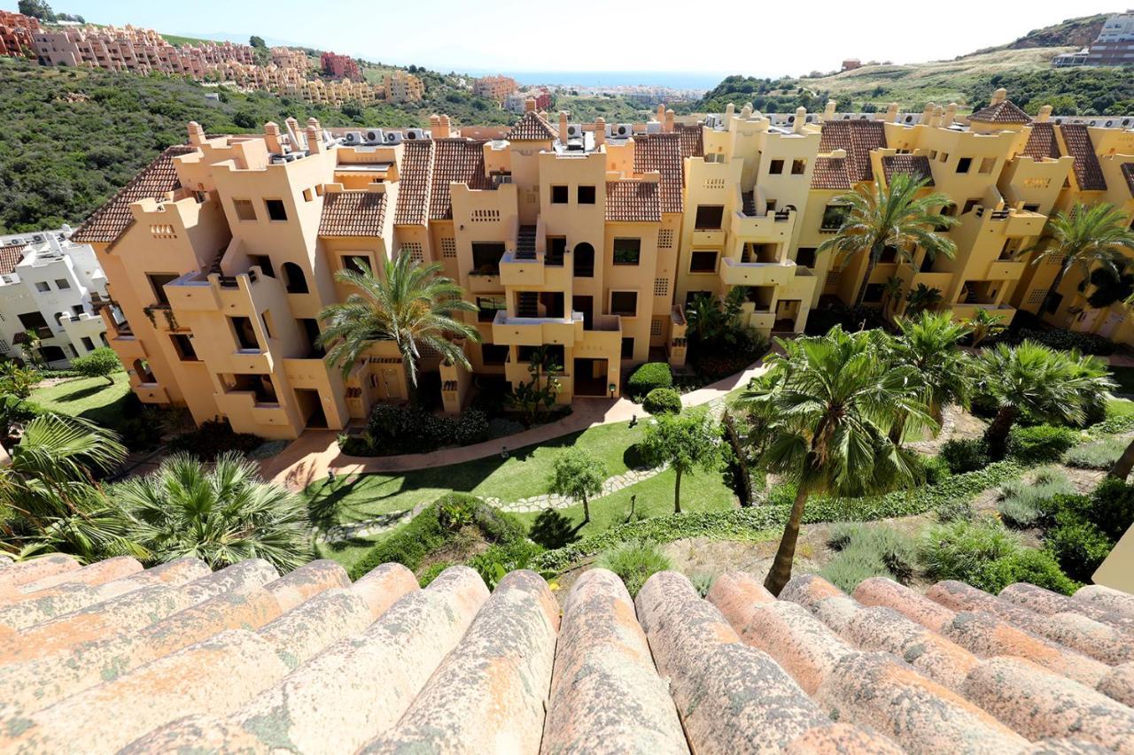 Duquesa Village Apartment - 2 Bed/2 Bath Apartment With Panoramic Sea Views Manilva Exteriör bild