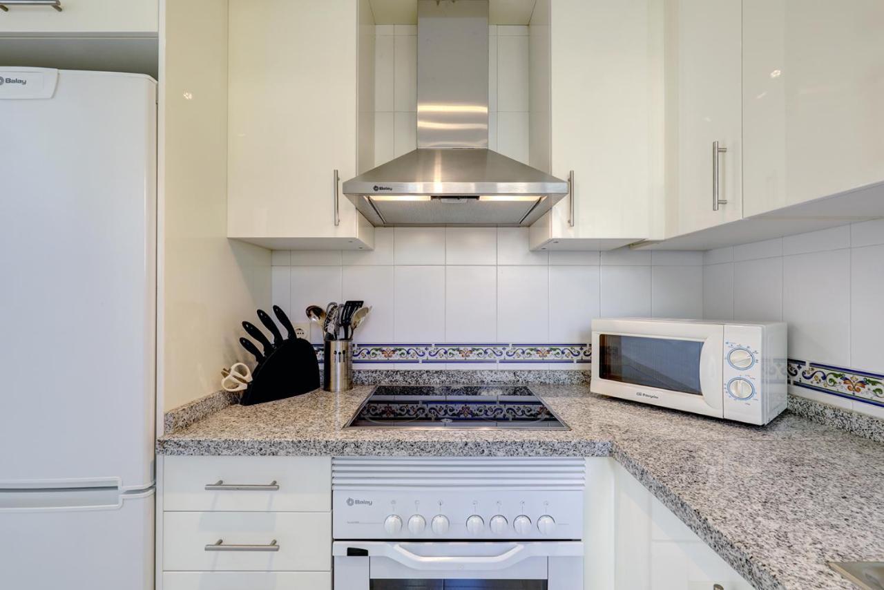 Duquesa Village Apartment - 2 Bed/2 Bath Apartment With Panoramic Sea Views Manilva Exteriör bild