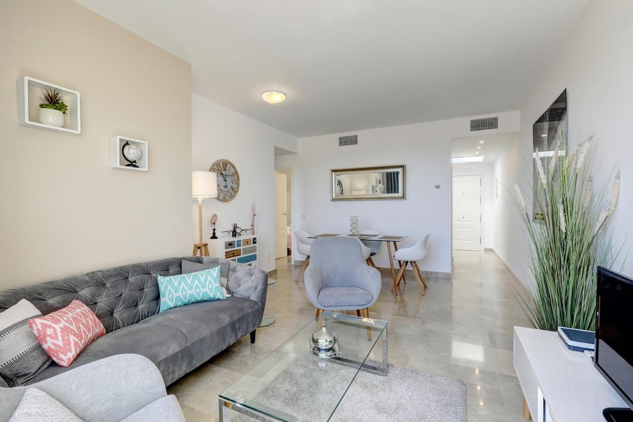 Duquesa Village Apartment - 2 Bed/2 Bath Apartment With Panoramic Sea Views Manilva Exteriör bild