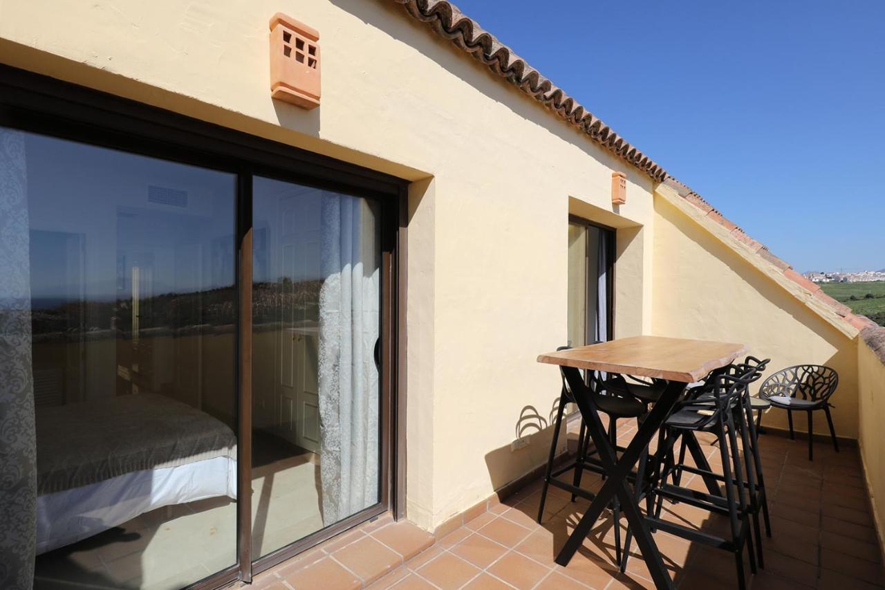 Duquesa Village Apartment - 2 Bed/2 Bath Apartment With Panoramic Sea Views Manilva Exteriör bild